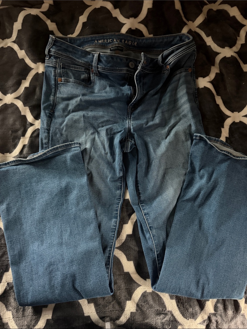 American Eagle Outfitters Women's Blue Boot Cut Jeans